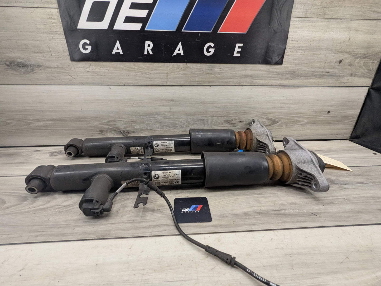 22-25 OEM BMW G42 M240iX AWD REAR Left Right Side Strut Shock Absorber PAIR 15k