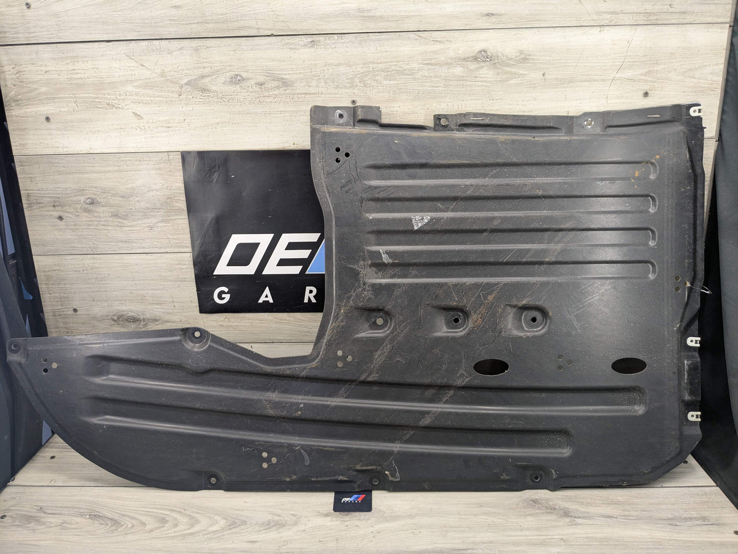 19-25 OEM BMW G20 G23 G26 G42 Center Underbody Underfloor Cover Splash Guard AWD