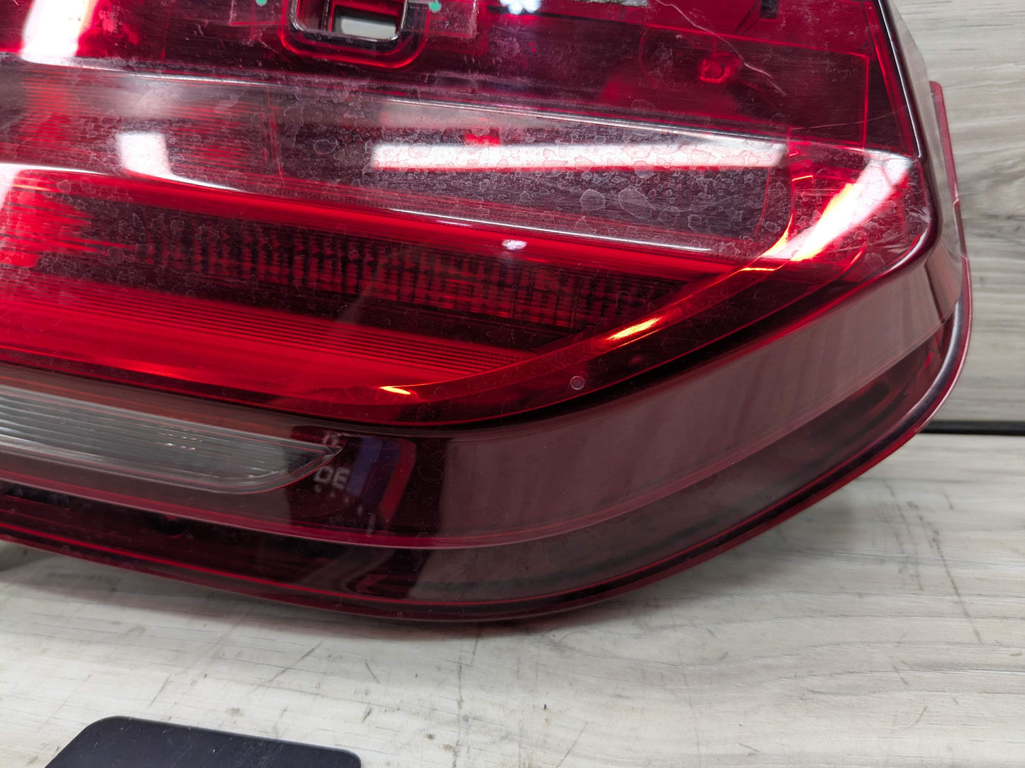 16-19 OEM BMW G11 G12 740 750 Rear Left Driver Side LED Inner Stop Tail Light