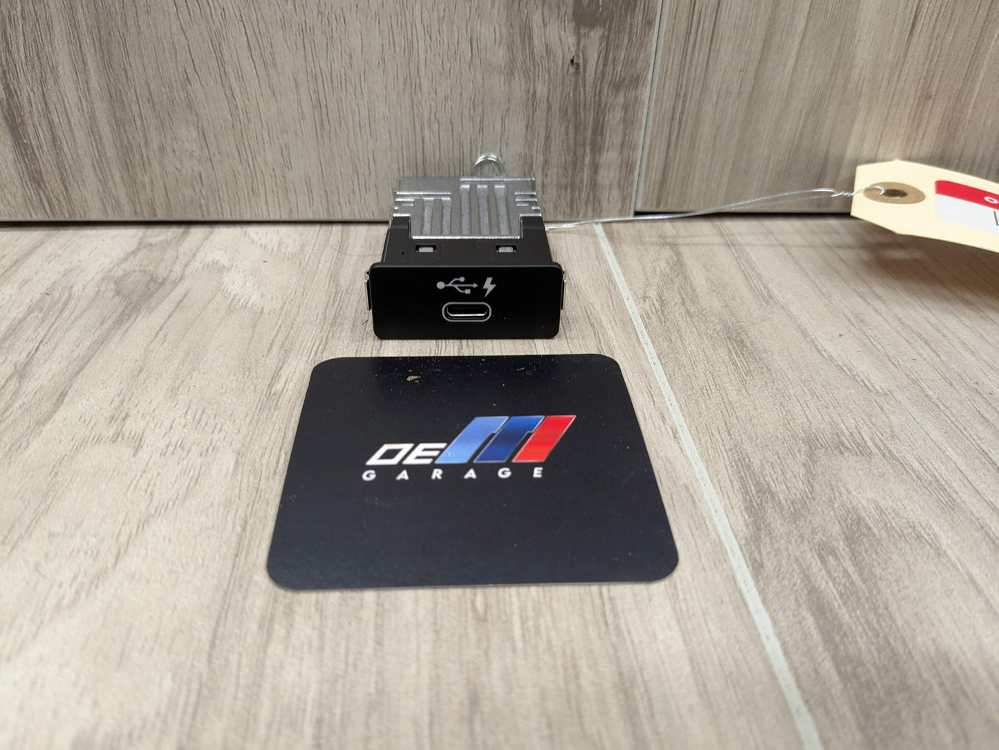 OEM BMW F44 F48 F97 G01 G05 G12 G20 G30 G80 USB Dual Type C Charger Port Socket