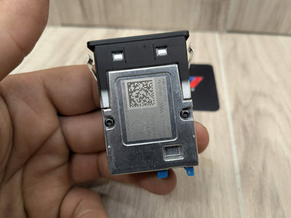 OEM BMW G01 G02 G11 G12 G20 G30 F97 USB Type C Charger Port Socket Connector