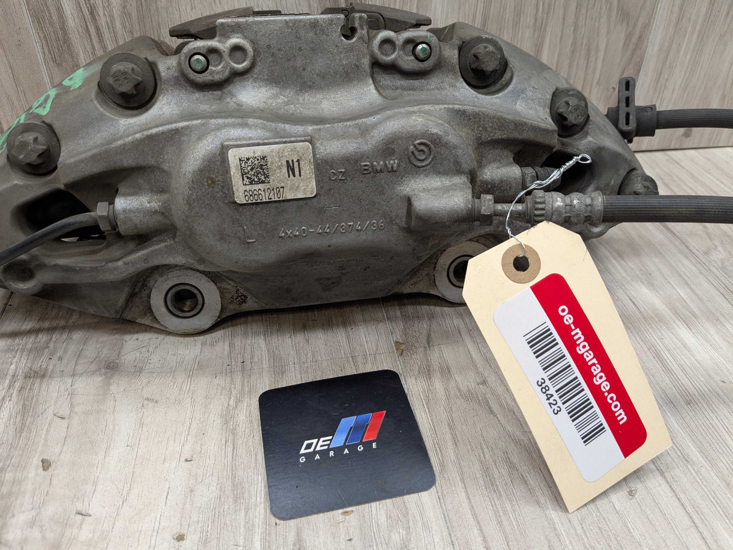 16-22 OEM BMW G11 G12 745eX 750i 750iX Front Right Passenger Brake Caliper Gray