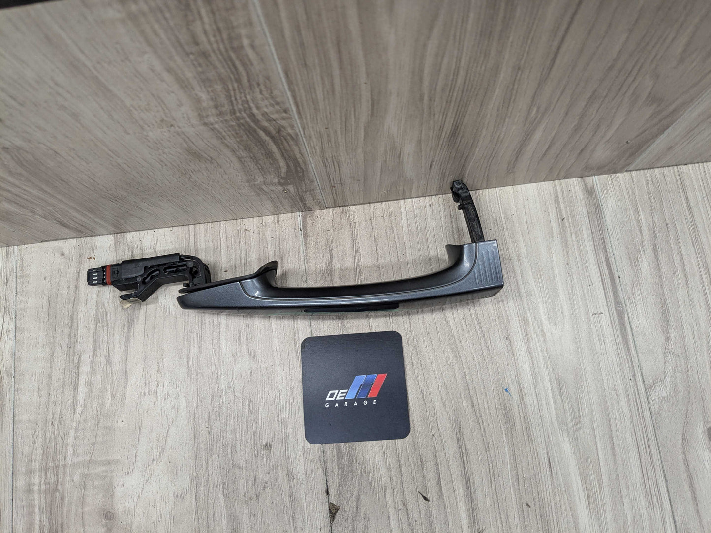 12-18 OEM BMW F30 F32 F36 F82 COMFORT ACCESS Front LEFT Driver Door Handle Gray*