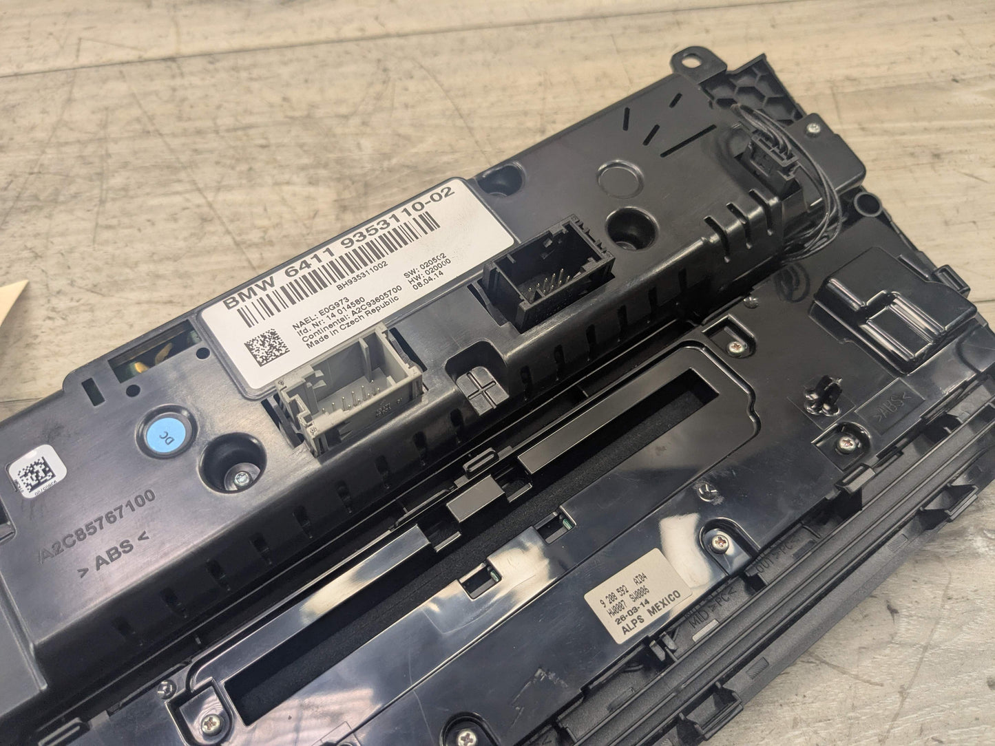 OEM BMW X3 X4 F25 F26 AC Heater Control Panel Radio Media Switch