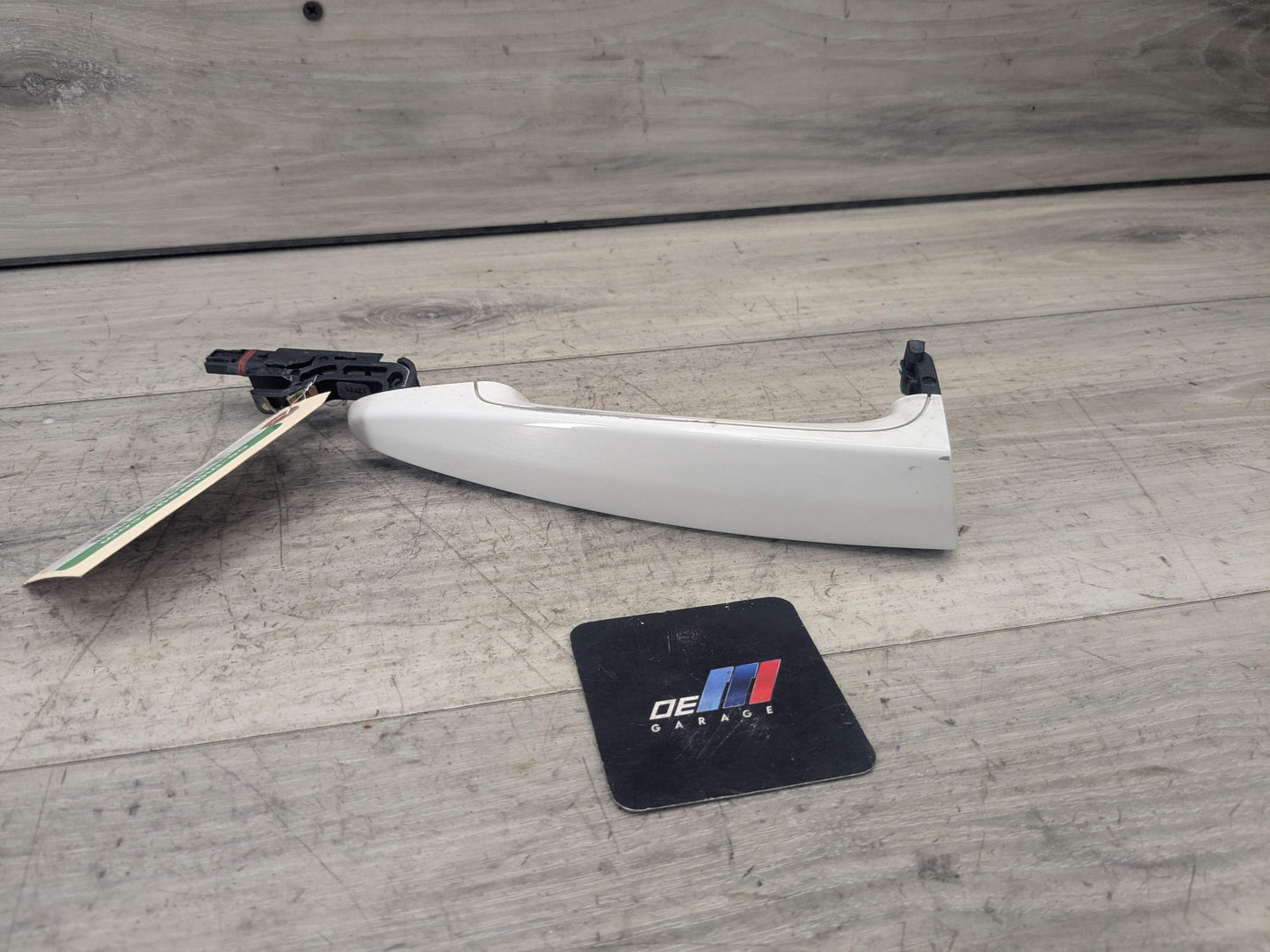 11-18 OEM BMW F25 F26 COMFORT ACCESS Right Passenger Door Handle White