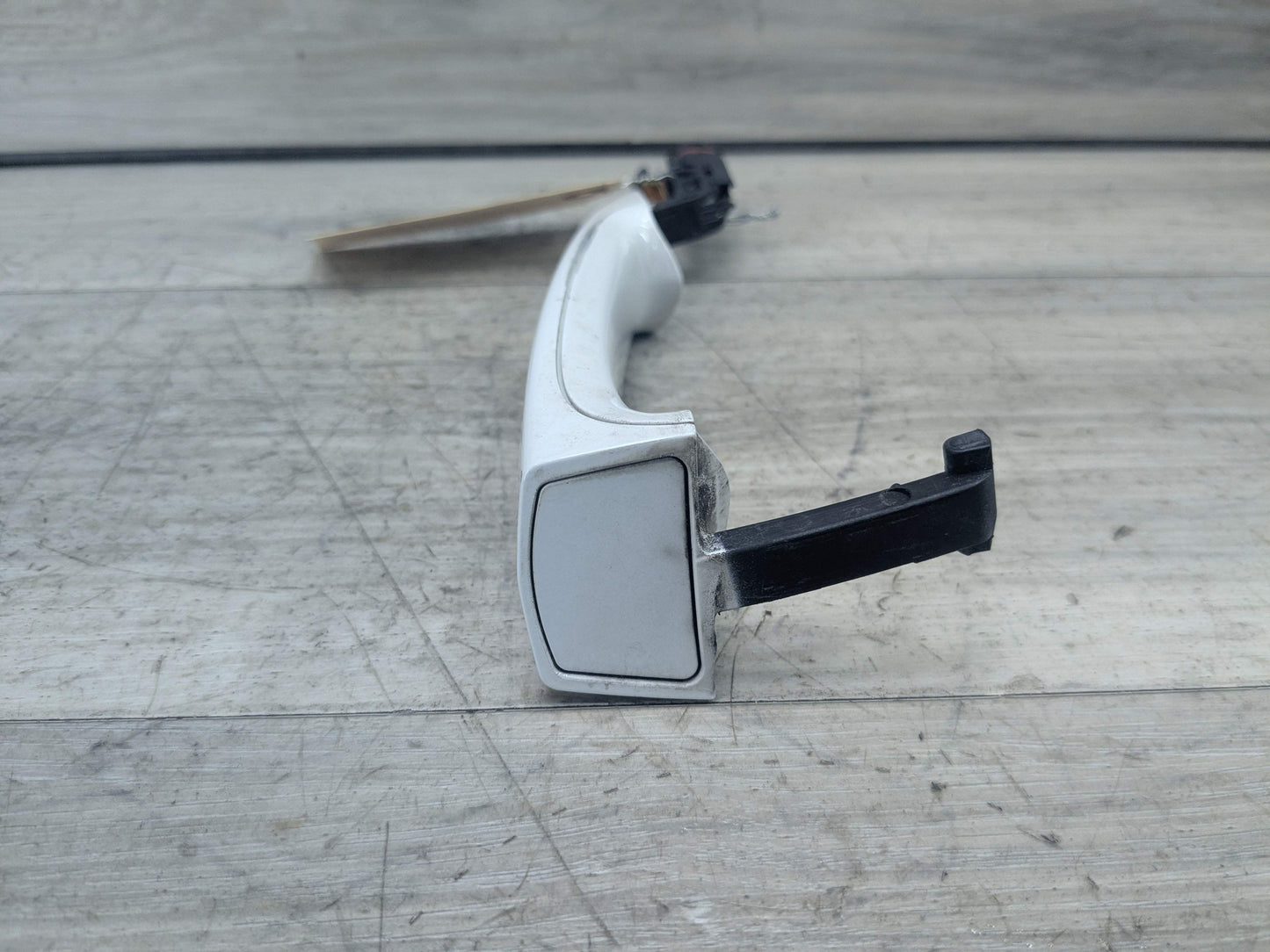 11-18 OEM BMW F25 F26 COMFORT ACCESS Right Passenger Door Handle White