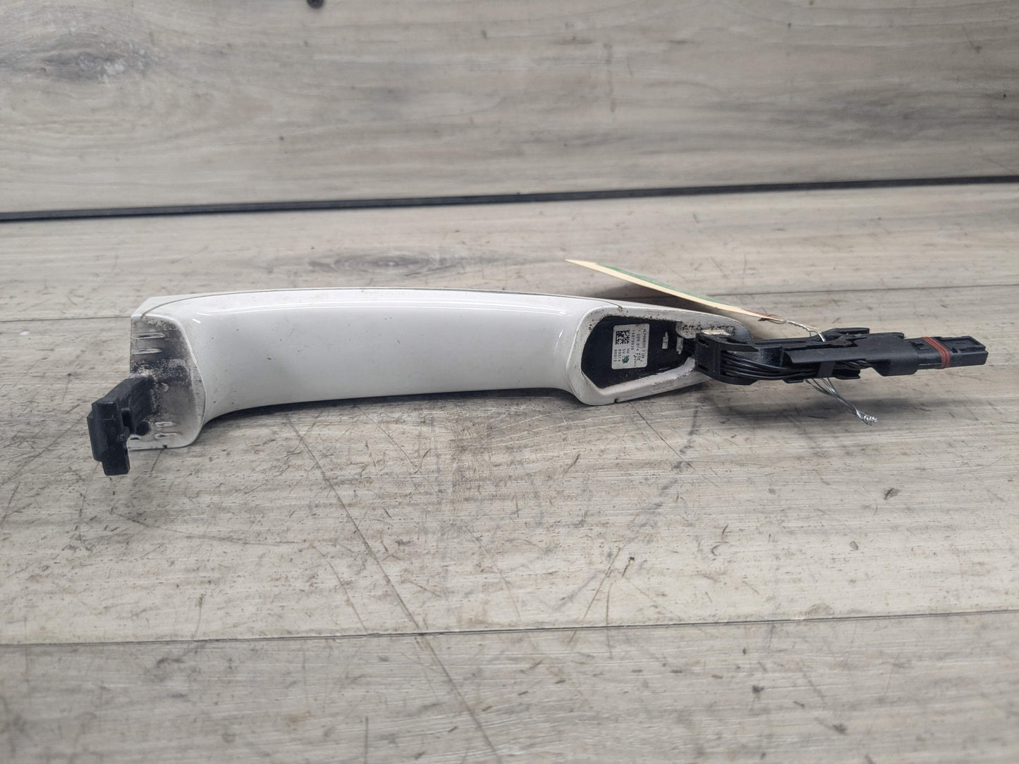 11-18 OEM BMW F25 F26 COMFORT ACCESS Right Passenger Door Handle White