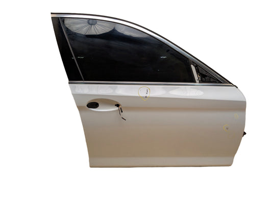 OEM BMW F90 G30 530 540 M550 M5 Front Right Passenger Door Shell Panel White A96