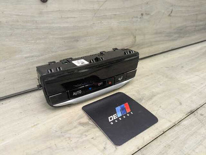 OEM BMW G20 G22 G23 G26 G42 G80 G82 AC Rear Heater Climate Control Switch Panel