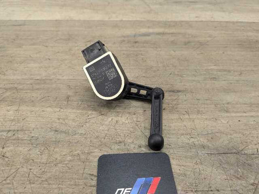OEM BMW F30 F80 F90 G30 G20 M3 M4 M5 Rear Right Suspension Height Level Sensor