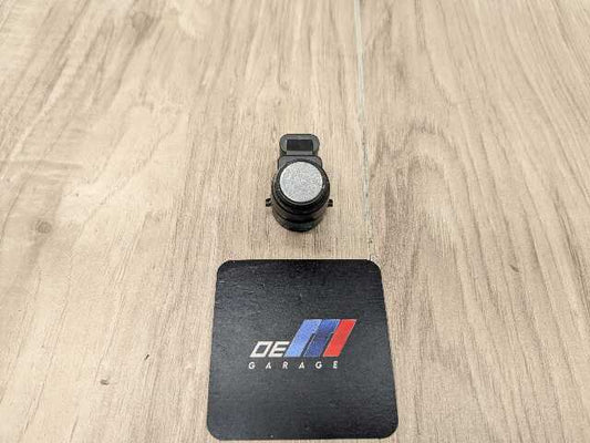 OEM BMW E82 E88 E90 E92 E93 335 Bumper Parking PDC Ultrasonic Sensor Gray A52