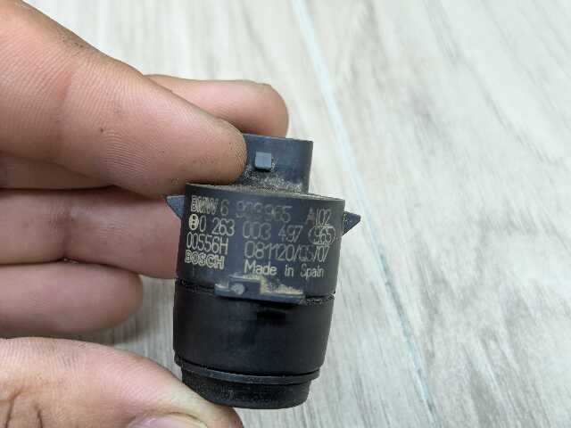 OEM BMW E82 E88 E90 E92 E93 335 Bumper Parking PDC Ultrasonic Sensor Gray A52