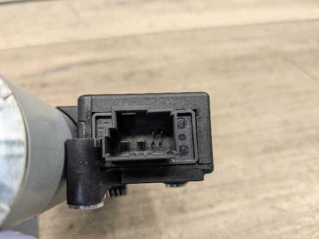 OEM BMW F06 F82 F80 F13 F32 F10 M2 M3 M4 M6 Upper Sunroof Moon Roof Motor Unit