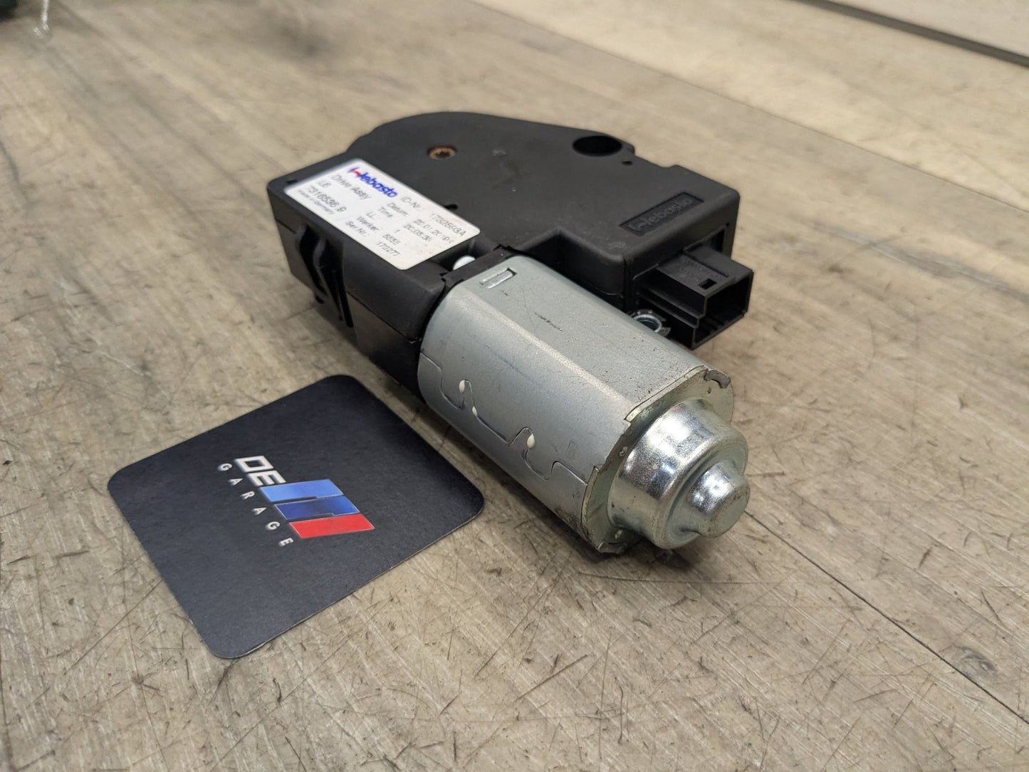 OEM BMW F06 F82 F80 F13 F32 F10 M2 M3 M4 M6 Upper Sunroof Moon Roof Motor Unit