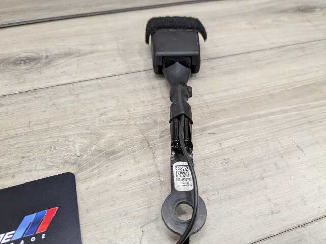 OEM BMW G01 G02 G20 X3 X4 330 M340 840 850 M8 Front Right Left Seatbelt Buckle