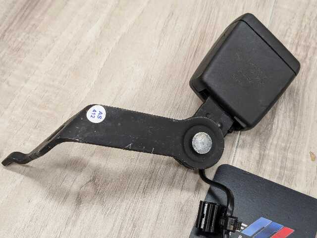 17-21 OEM BMW G21 G20 330 M340 Rear Left Driver Seatbelt Seat Belt Buckle