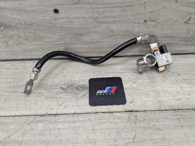 OEM BMW E90 E91 E92 E93 328 330 335 Negative Battery Cable Terminal IBS Sensor