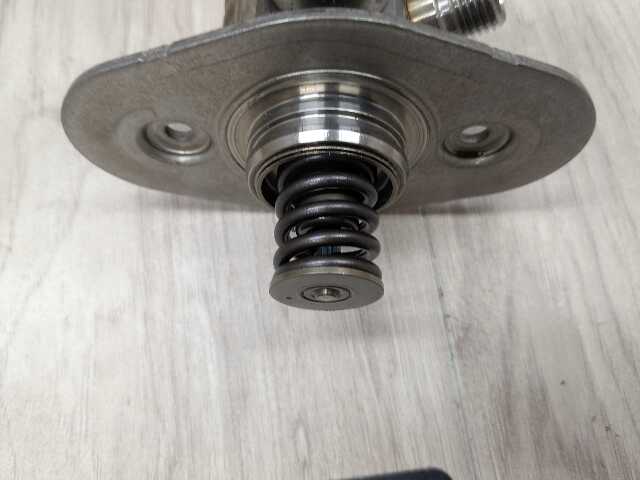 OEM BMW G12 G30 G32 F22 F30 F32 F36 HPFP B46 B58 Engine High Pressure Fuel Pump
