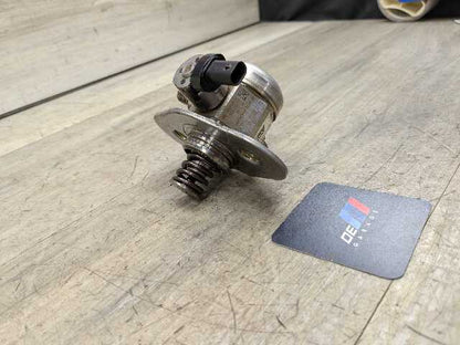 16-20 OEM BMW G11 G12 750 G30 M550 Engine N63R HPFP High Pressure Fuel Pump