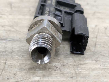 19-24 OEM BMW G12 G30 M550 750 Engine N63R High Pressure Fuel Injector