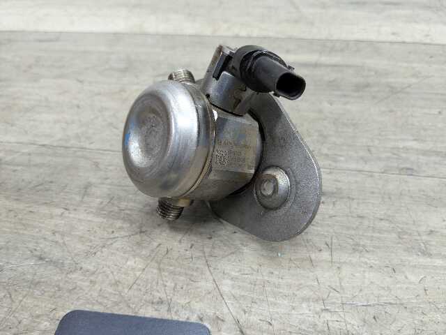OEM BMW G11 G12 G30 M550 750 Alpina B7 HPFP N63R Engine High Pressure Fuel Pump