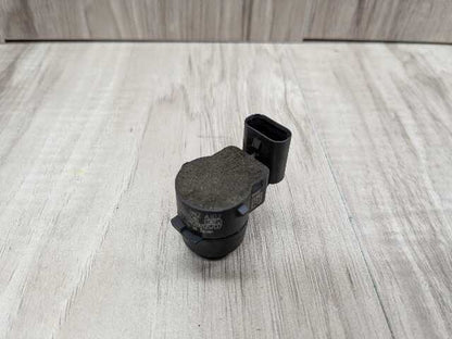 OEM BMW E82 E88 E90 E91 E92 E93 Ultrasonic Parking Distance Sensors PDC Red WA39