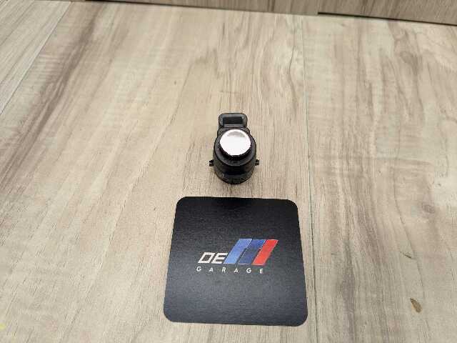 OEM BMW E82 E88 E90 E91 E92 E93 Ultrasonic Parking Distance Sensors PDC Red WA39