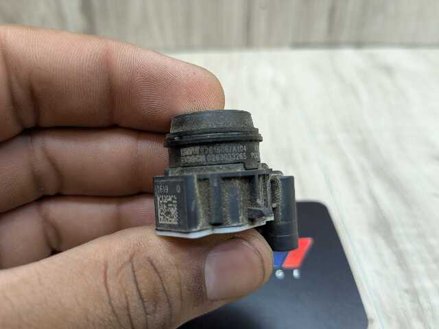 OEM BMW F22 F23 F87 M2 Bumper Parking Distance PDC Sensor White