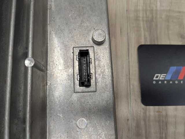 14-18 OEM BMW F15 F16 F85 F86 X5 X6 M Transformator Voltage Converter Module