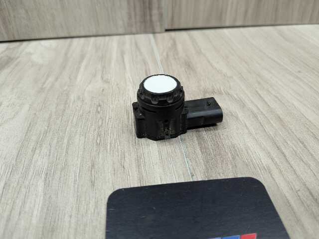 OEM BMW F44 G01* G05 G16 G20 G26 G30* G80 M3 M4 Bumper Parking PDC Sensor White
