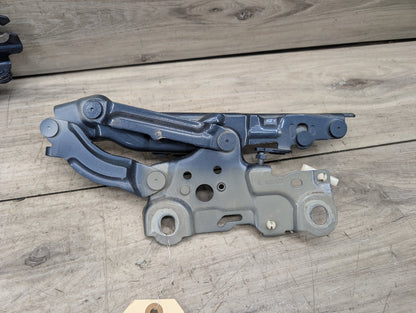 19-24 OEM BMW G20 Front Left Right Bonnet Hood Hinges Black Pair SET