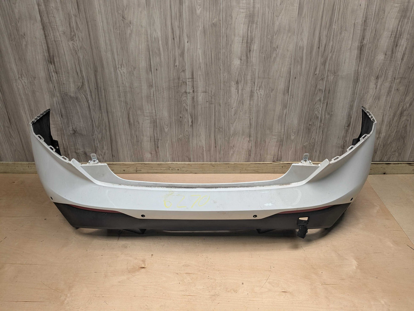 22-24 OEM BMW G42 230i 230iX B48 Rear Bumper Cover Panel w/ Diffuser White 300 ALPINWEISS III (300)