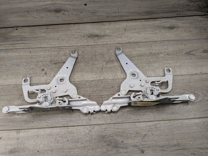 OEM BMW F15 F16 F85 X5 X6 Left Right Hood Hinge Support Bracket Brace SET