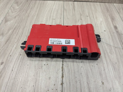 OEM BMW G11 G12 G14 G15 G16 G30 B+ Junction Terminal Power Relay Fuse Box
