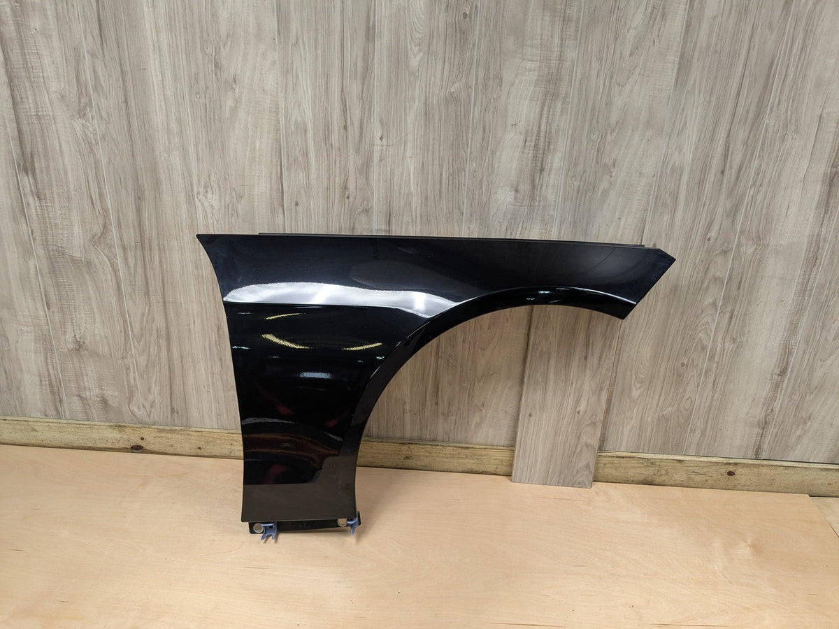 2014 Mercedes-Benz E550 W212 Front Right Passenger Fender Panel 197 (Obsidian black- Metallic finish)
