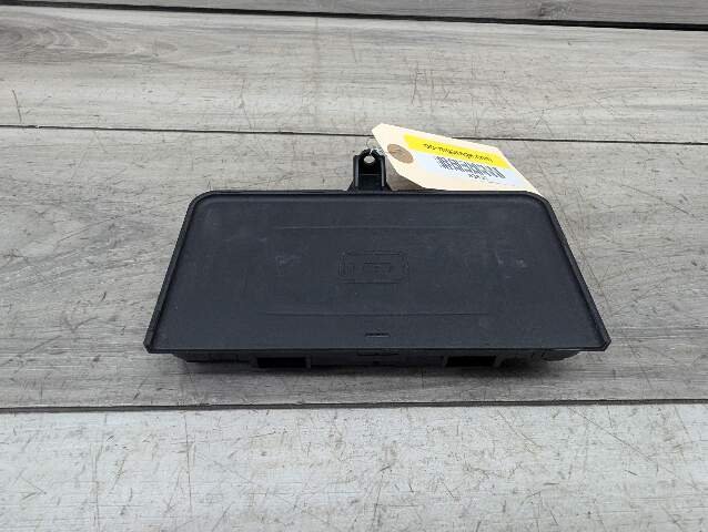 OEM BMW F90 M5 G30 540 M550 Center Console Storage Phone Car Wireless Charger