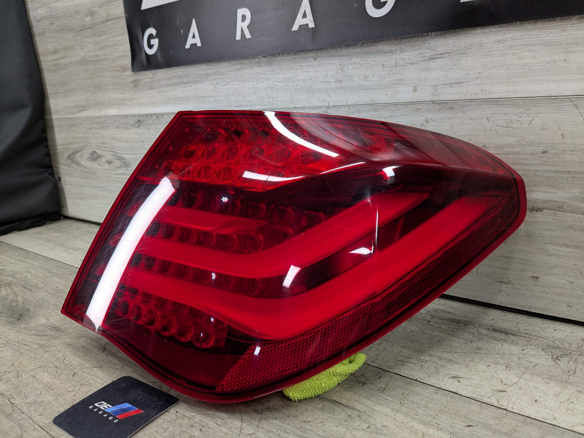 13-15 OEM BMW F01 F02 740 750 LED Rear Right Passenger Side Outer Tail Light