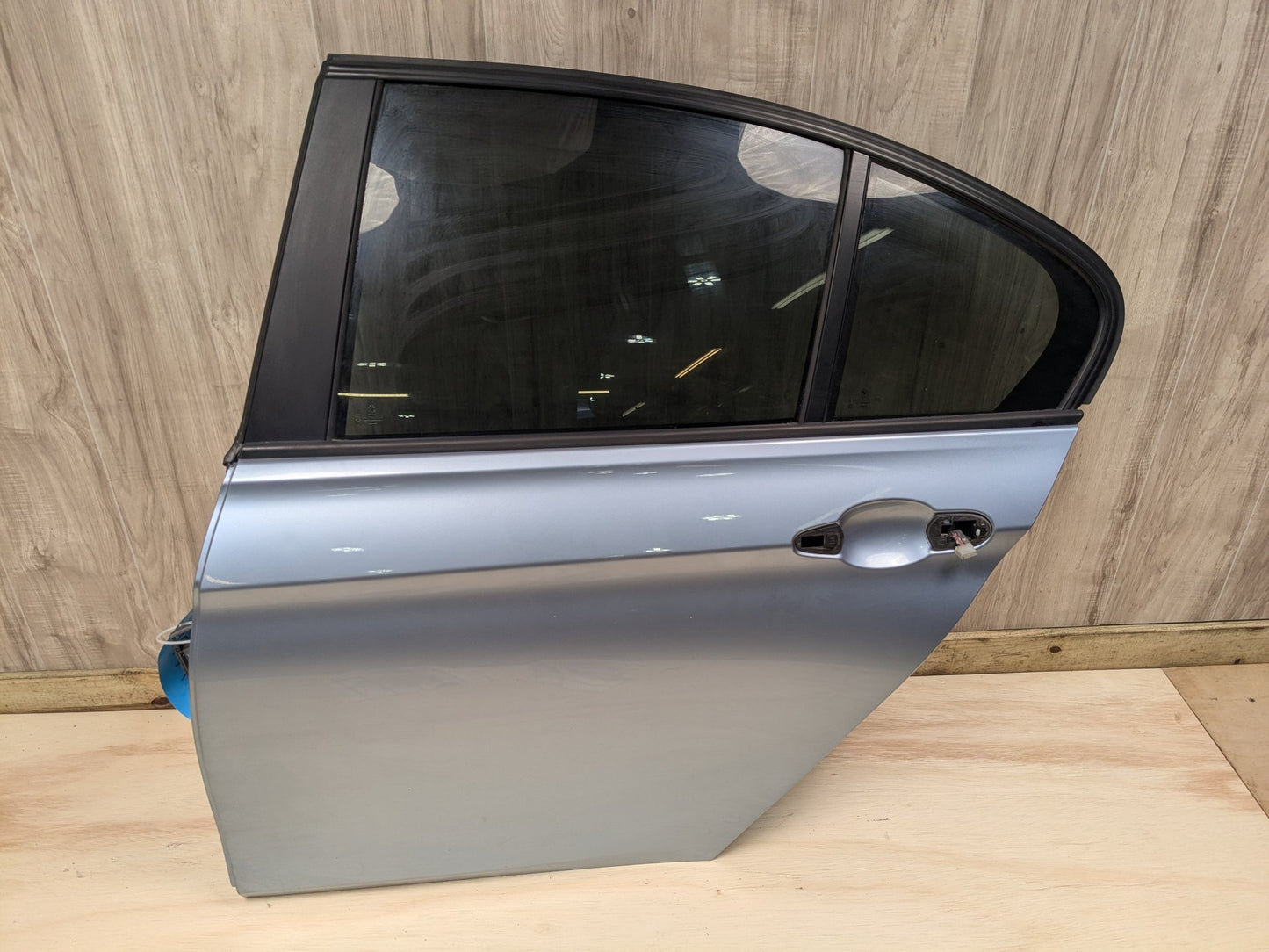 OEM BMW F30 F80 328 330 335 340 M3 Rear Left Driver Door Shell Panel Blue B40 LIQUID BLUE METALLIC (B40)
