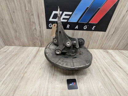 2022 BMW 330i G20 Rear Right Passenger Spindle Knuckle w/ Bearing 6770984 OEM BMW E70 F15 F16 F85 X5 X6 Rear Right Passenger Spindle Hub Carrier Knuckle