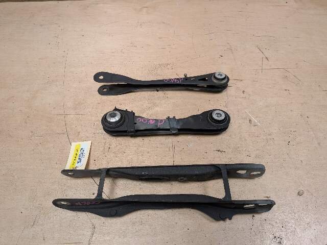 2016 - 2022 BMW 750i G12 Rear Right Passenger Control Arms SET 6861114 N63B44O2