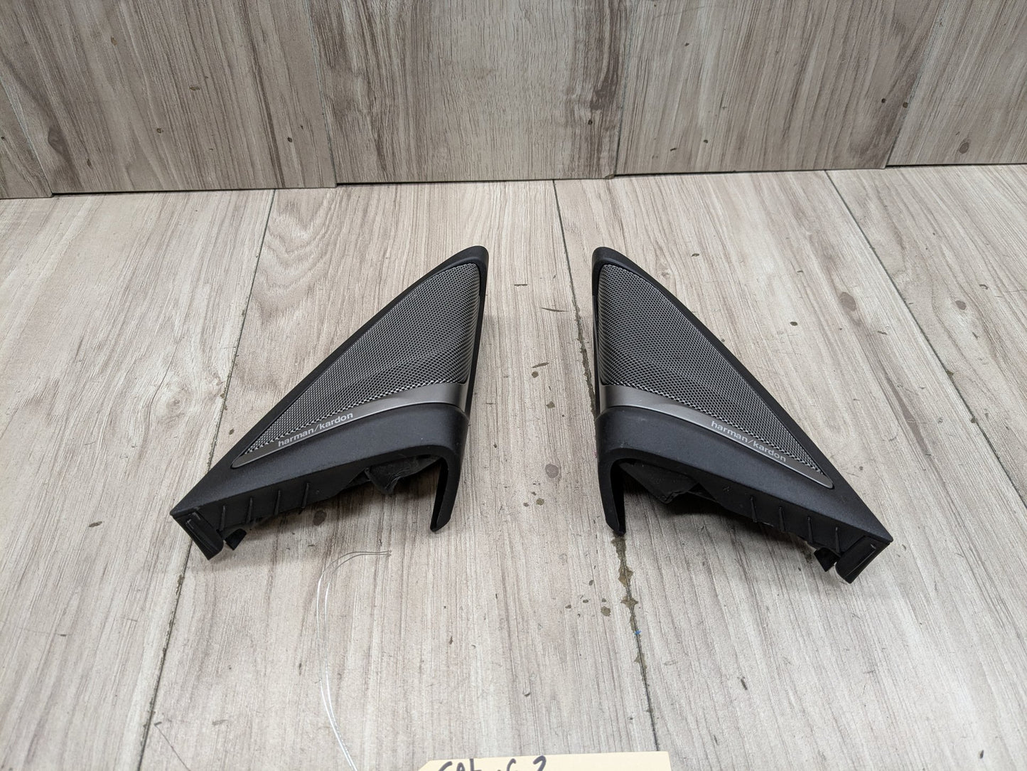 2017-2023 BMW M550i G30 Front Left Right Door Triangle Corner Speaker Assemblys SET 7409156 OEM BMW F90 G30 530 540 M550 HARMAN KARDON Left Right Door Speaker Tweeter PAIR