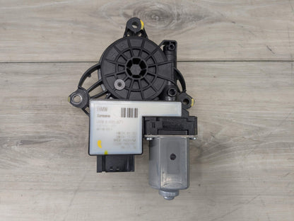 2020 BMW 330i G20 Rear Left Driver Door Window Glass Regulator Motor 8495871 OEM BMW G20 G80 330 M340 M3 REAR Left Driver Side Door Window Regulator Motor