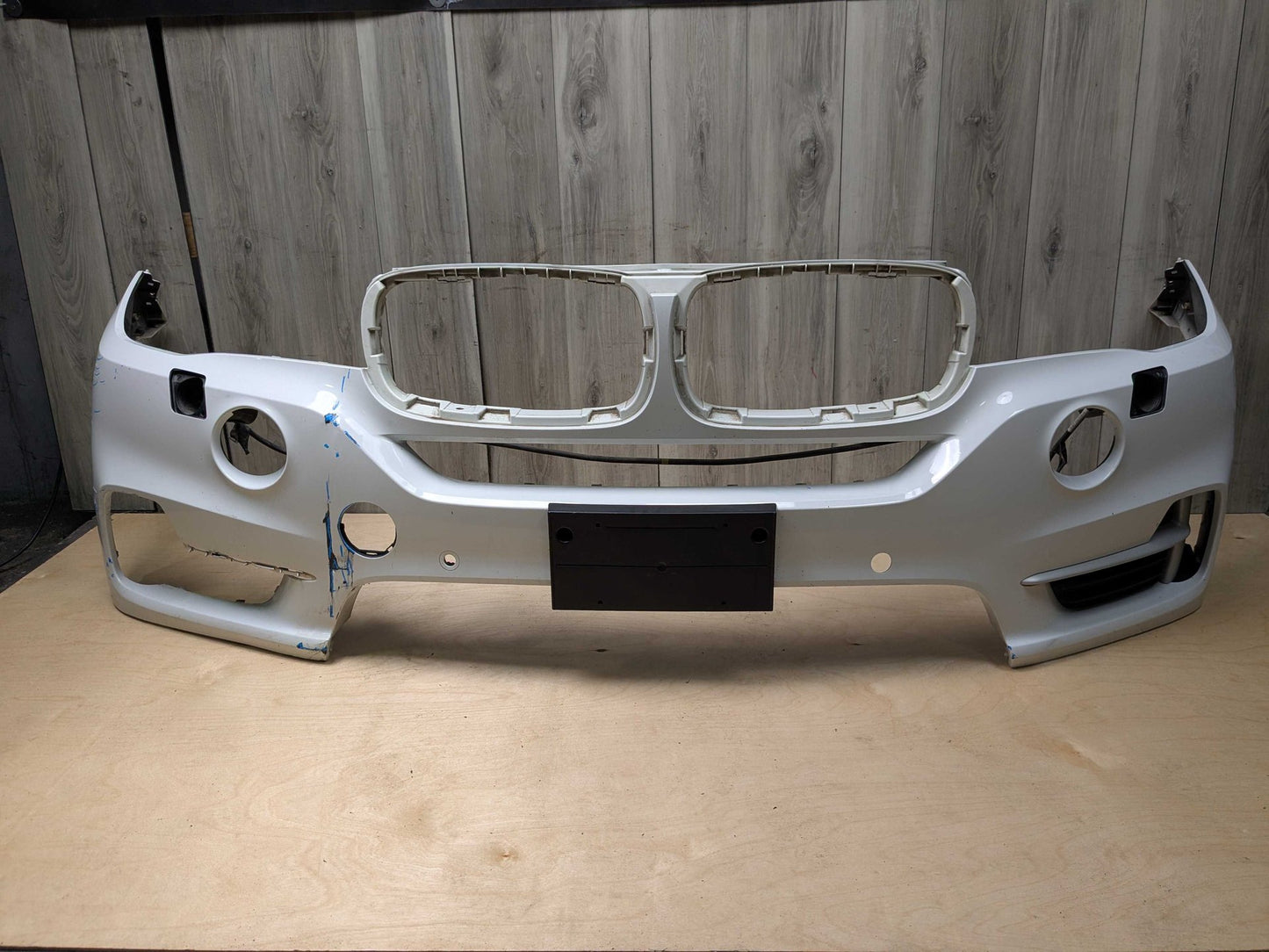 NOTE* 14-18 OEM BMW F15 X5 Front Bumper Cover Panel White 300 White ALPINWEISS III (300)