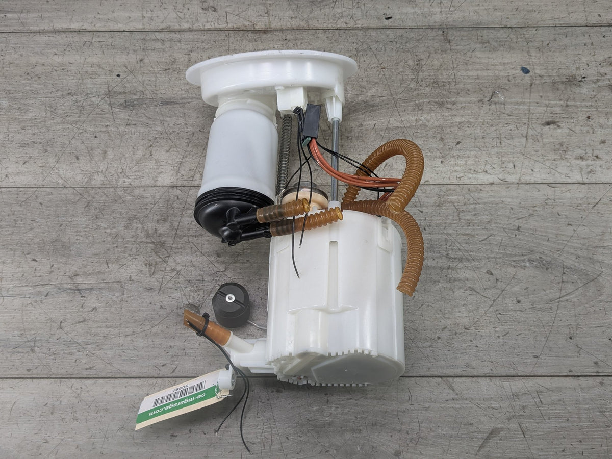 OEM BMW F22 F23 F30 F32 F33 F34 F36 Engine B58 Gas Fuel Tank Sending Pump Unit