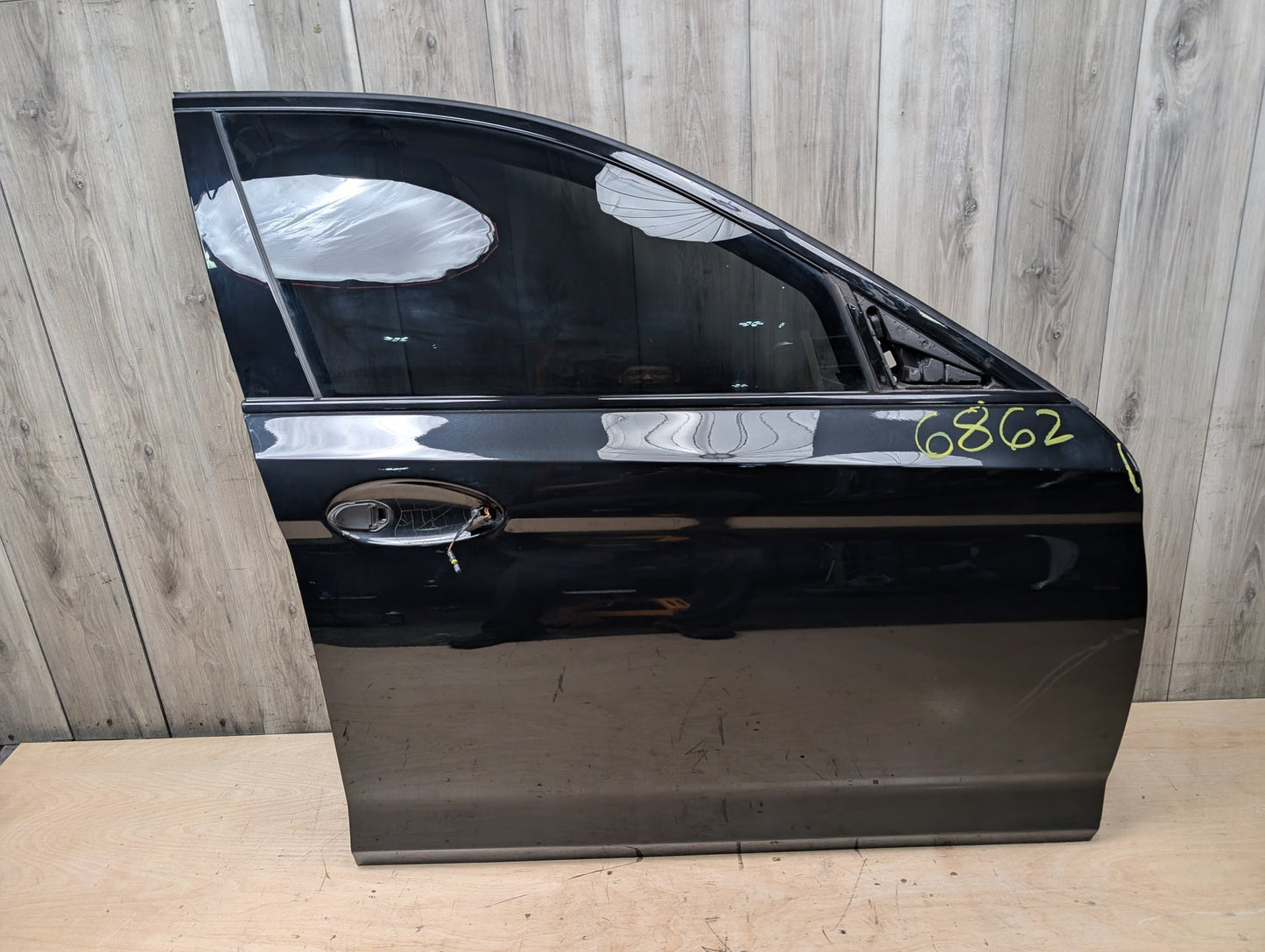 OEM BMW F90 G30 530 540 M550 M5 Front Right Passenger Door Shell Panel Black 475