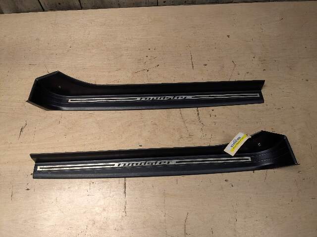 1996 - 2003 BMW Z3 E36 Front Left Right Scuff Plate Door Sill SET 8397501 M54B25O0