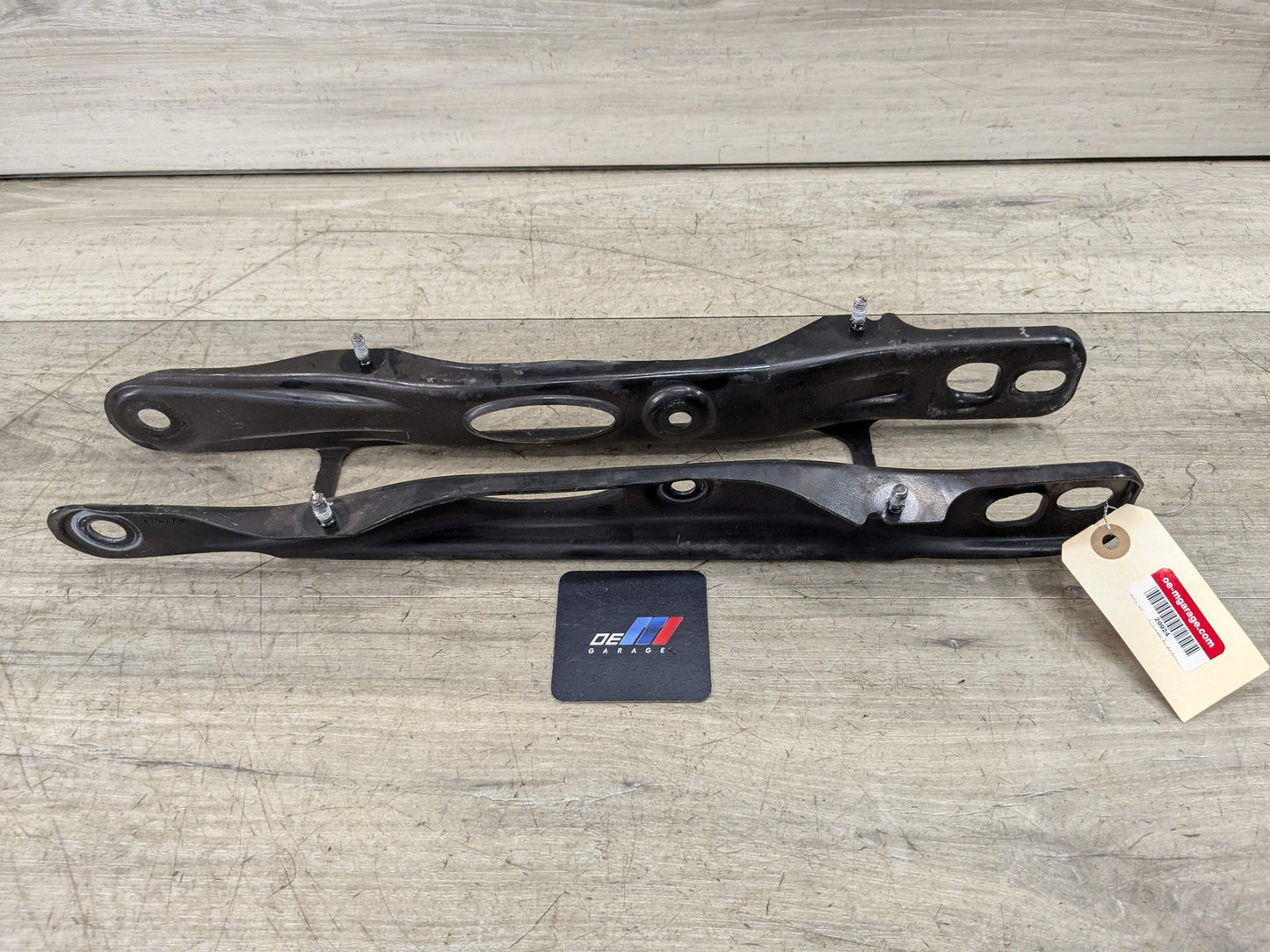 2021 BMW 540i G30 Rear Right Passenger Control Arm 6875104 OEM BMW G11 G12 G30 530 540 M550 740 750 M760 REAR Left Right Lower Control Arm