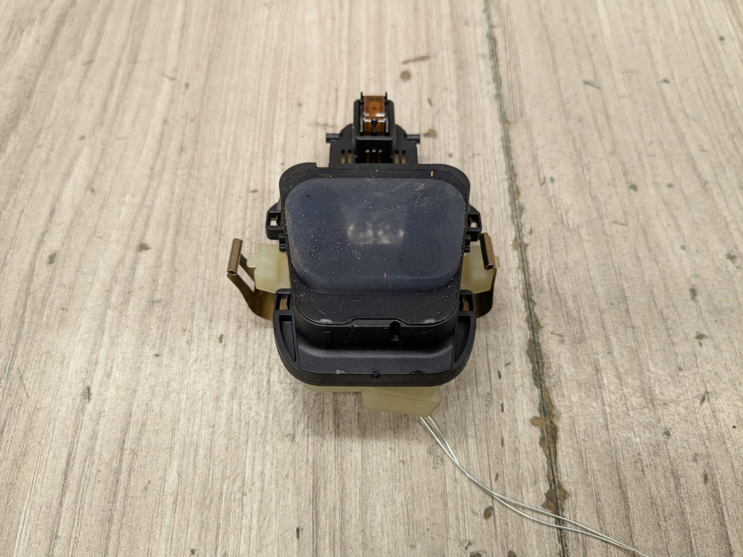 2015-2021 Mercedes-Benz C43 W205 Rain Light Sensor (RLS) Module A2059006615