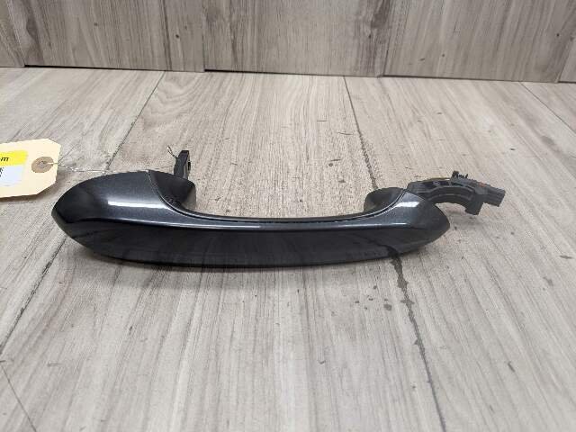 2020 - 2024 BMW X3 F97 Front or Rear Right Passenger Exterior Door Handle w/ Comfort Access 8492028 S58