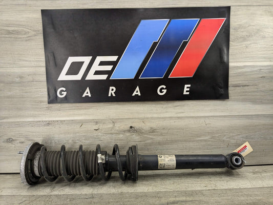 2017 BMW 540i G30 Rear Left Driver Spring Strut Shock Absorber 6866617 OEM BMW G30 530 540 REAR Left Right Side Suspension Strut Shock Absorber Spring